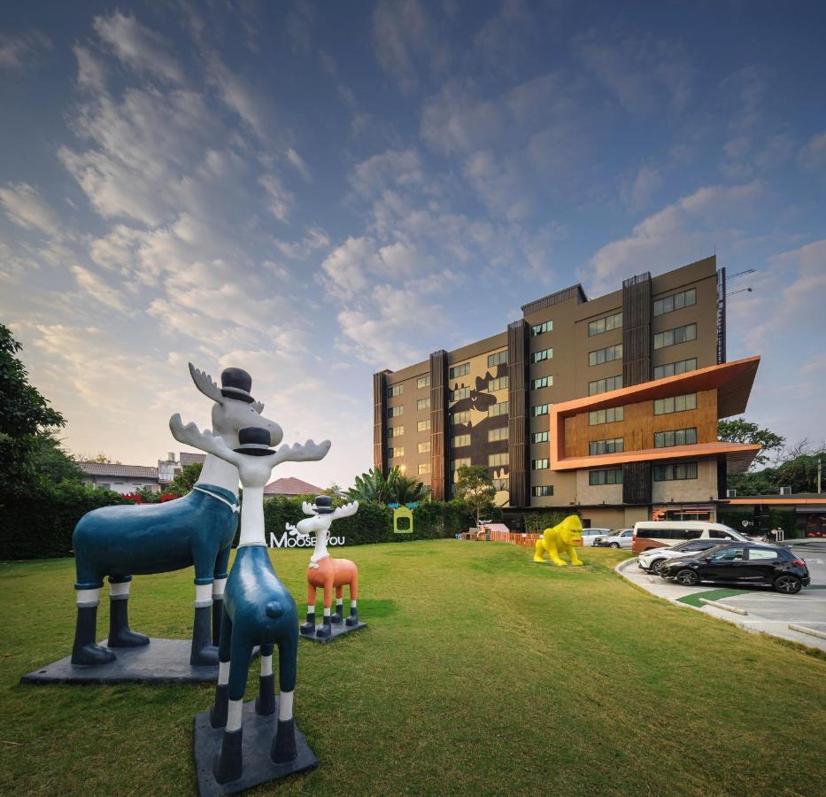 Moose Hotel Chiangmai Чиангмай Экстерьер фото
